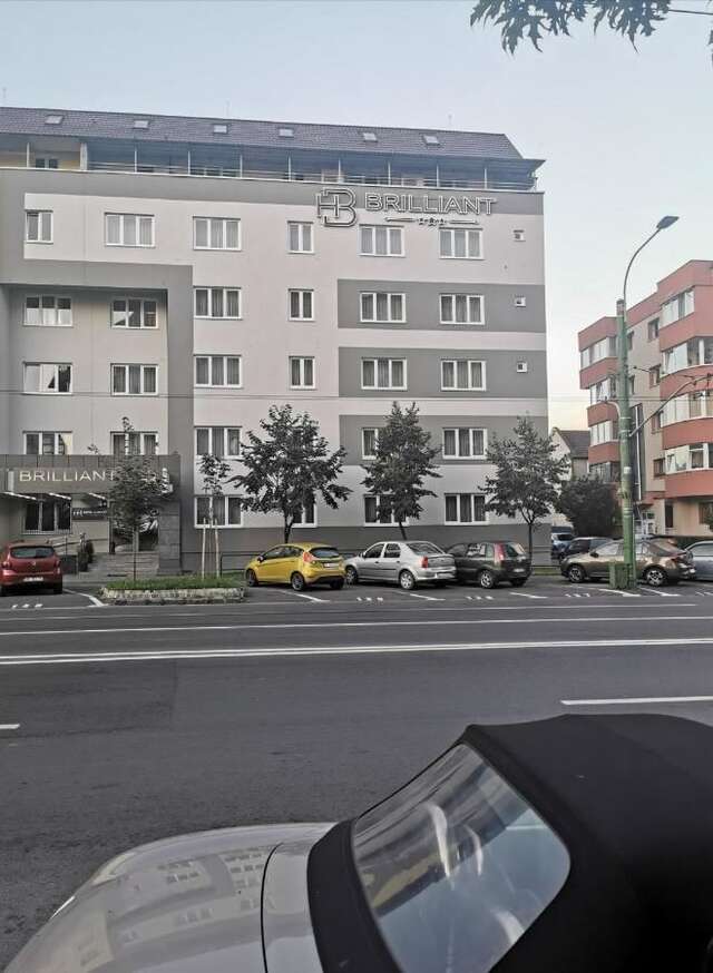 Отель HB Brilliant Брашов-3