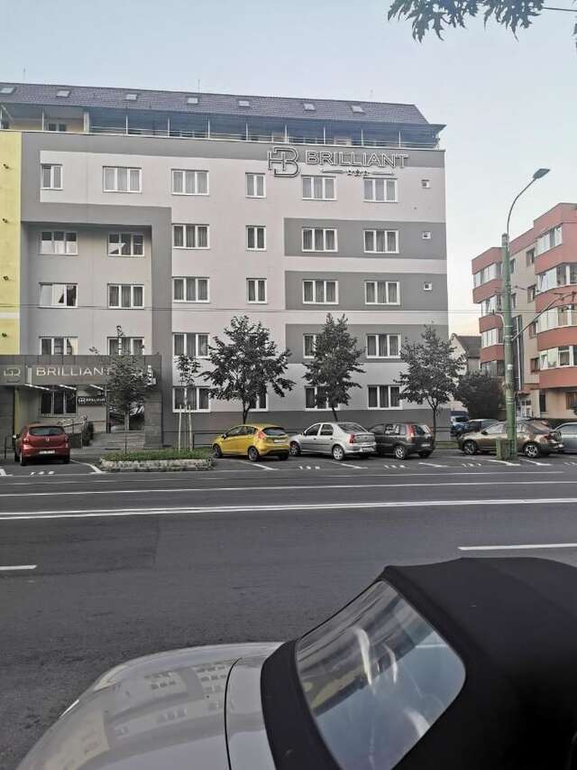 Отель HB Brilliant Брашов-4
